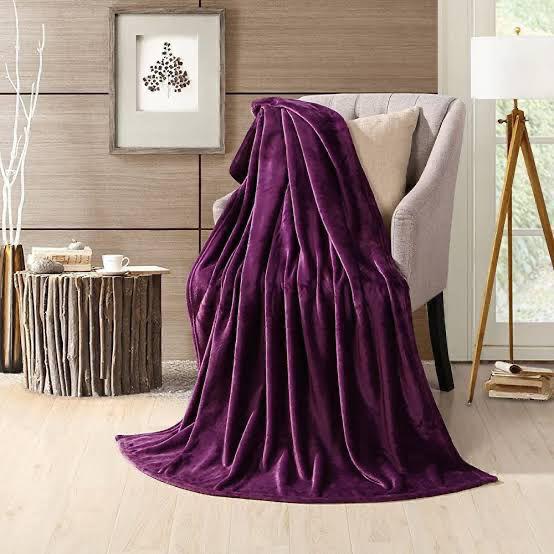 PLUM EMBRACE SUMMER BLANKET